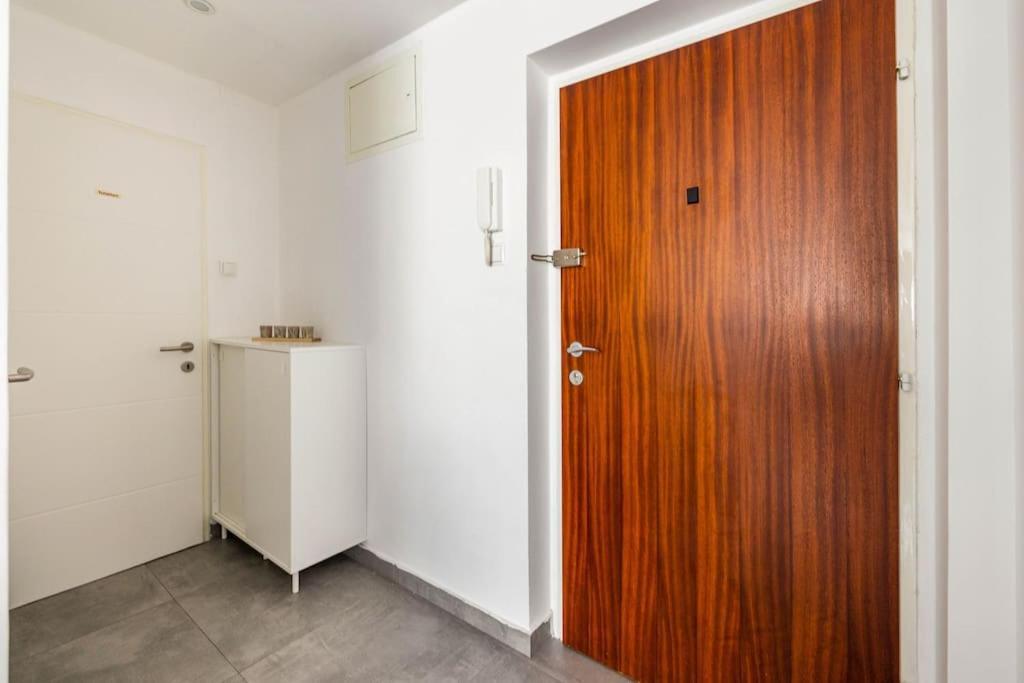 Cozy Renovated Apartment Close To Schoenbrunn Palace فيينا المظهر الخارجي الصورة